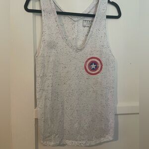 Marvel White and Black Speckled Tee XL